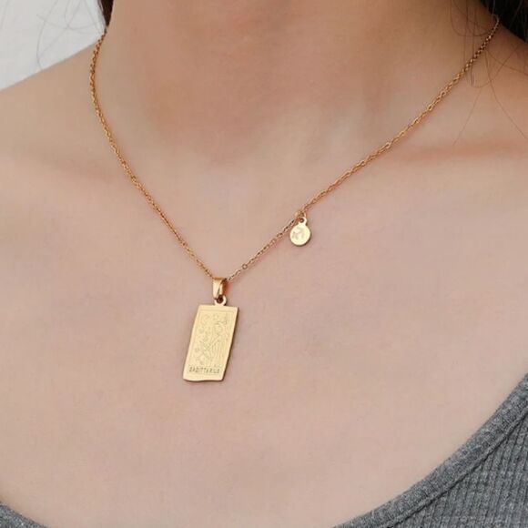 NEW 18K Gold Plated Sagittarius Zodiac Sign Rectangle Pendant Necklace - Picture 6 of 6